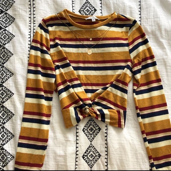Striped crop too - Picture 1 of 1